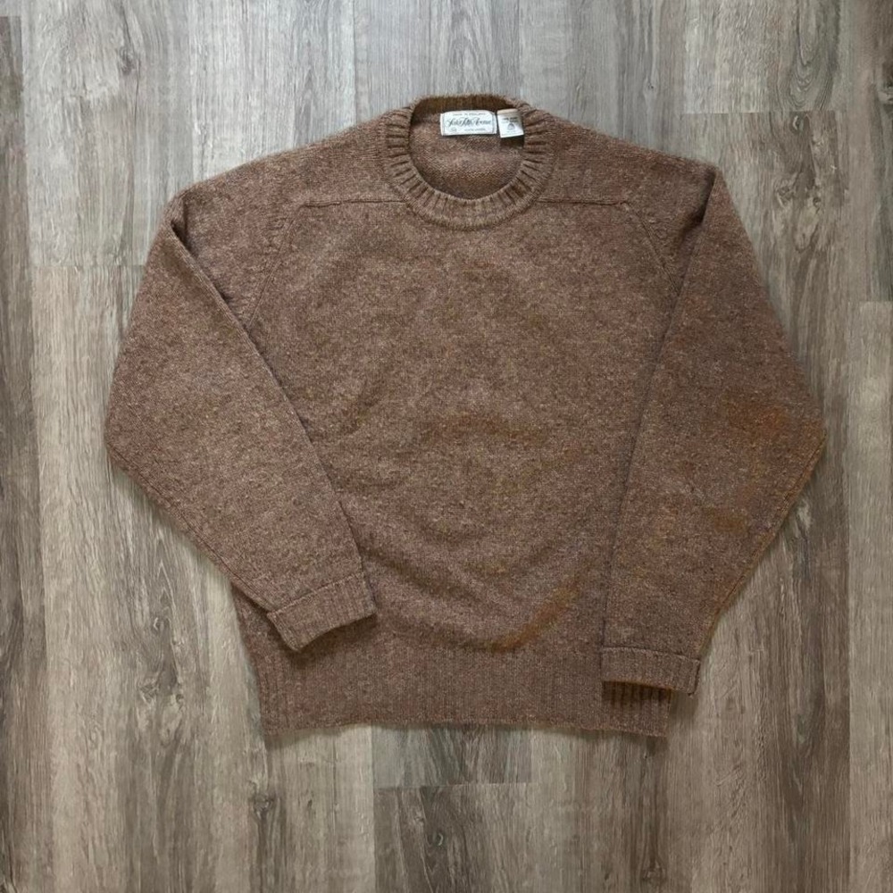 Vintage 80's Saks Fifth Avenue brown 100% sweater Made in England